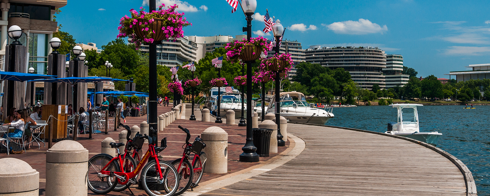 Orla marítima de Georgetown no verão