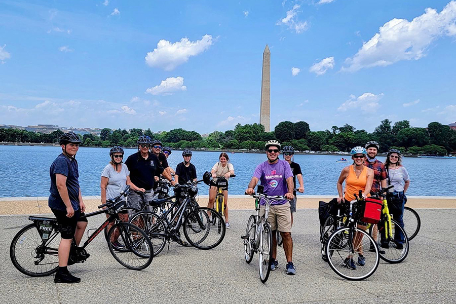 Unlimited Biking tour at Tidal Basin