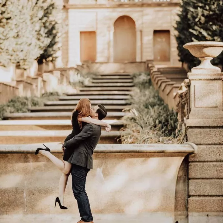 @sophiavogtphotography - Couple at Meridian Hill Park fountain near Columbia Heights - Date ideas in Washington, DC