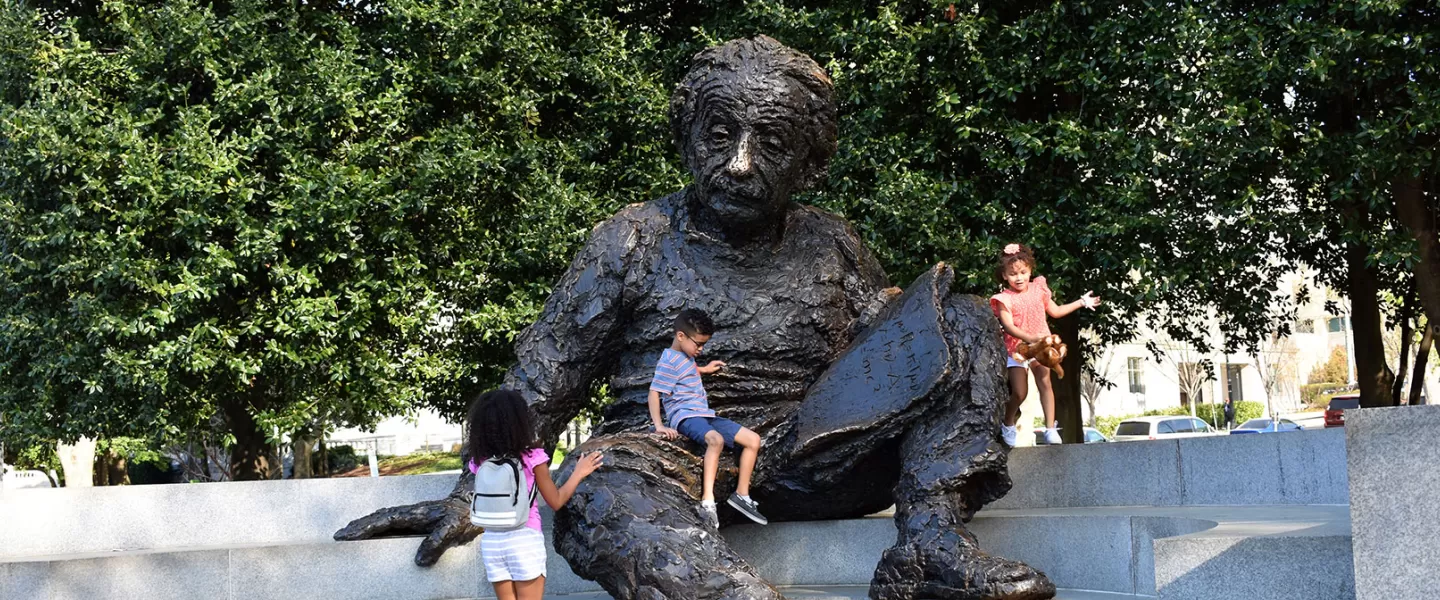 Einstein Memorial