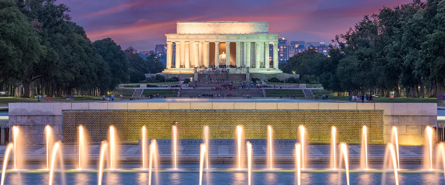 Lincoln Memorial at night