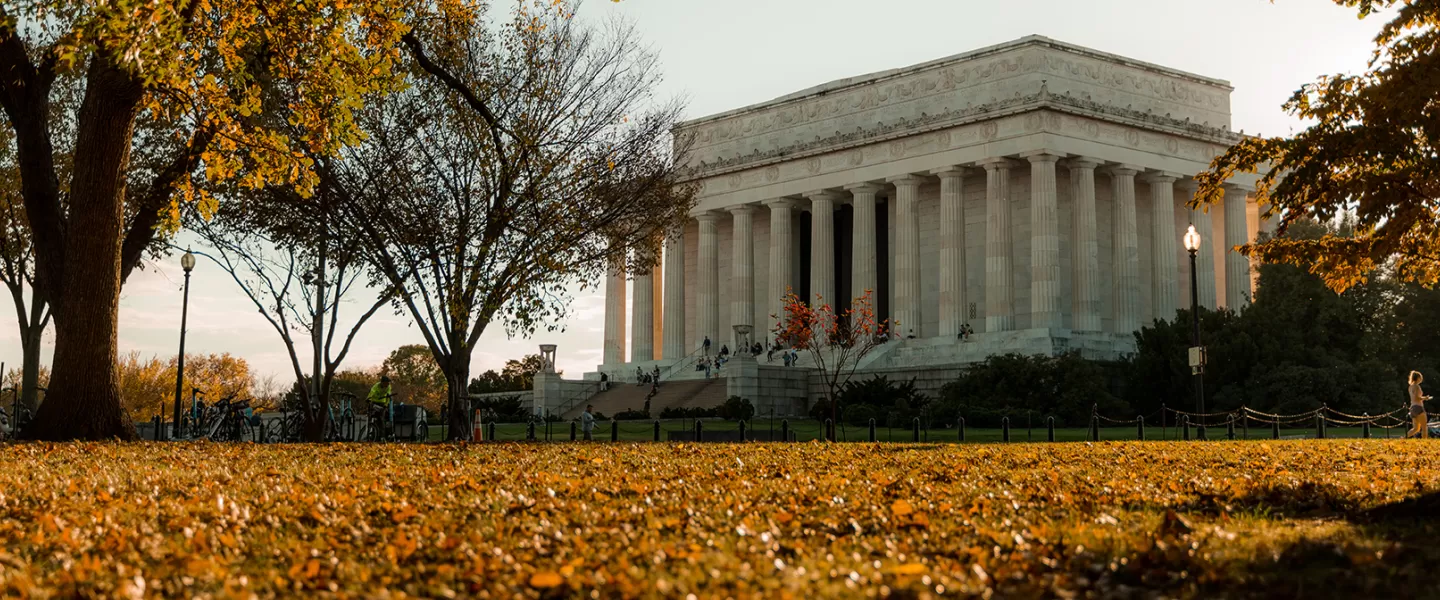 Lincoln Memorial during fall