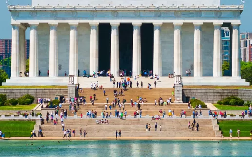 Lincoln Memorial and Reflecting Pool on the National Mall - Monuments and memorials in Washington, DC
