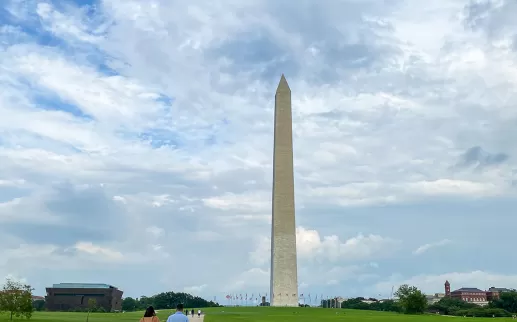 couple on the national monument
