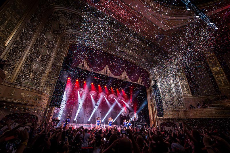 Performance at Warner Theatre - Performing Arts in Washington, DC